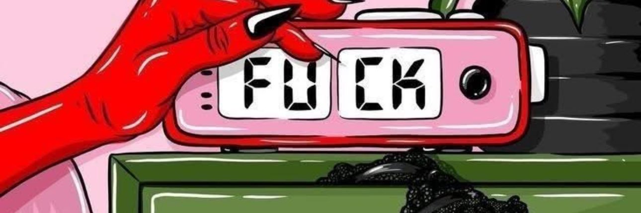 Momoffduty's banner
