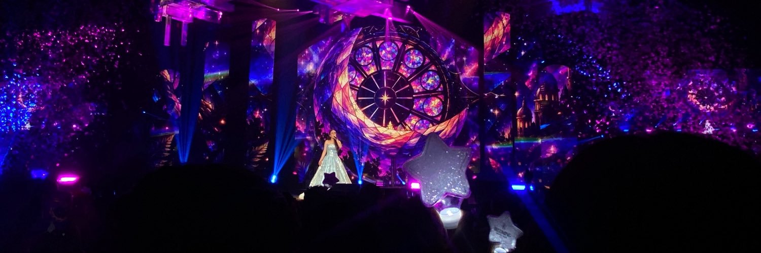 ri ✯'s banner