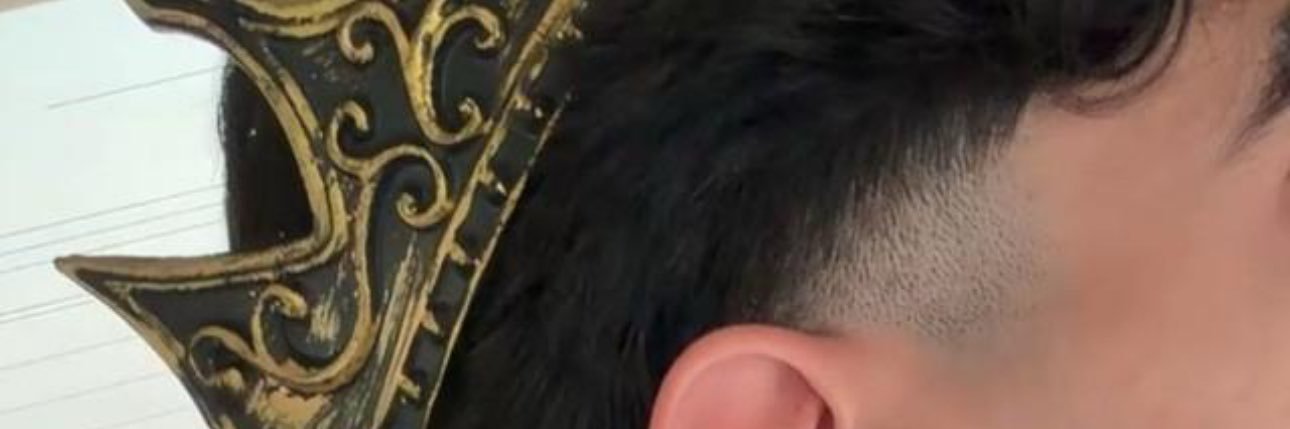 مراهق عز عز🤍 🇷🇺.''s banner