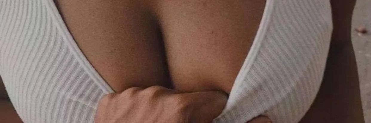 •🦋•'s banner