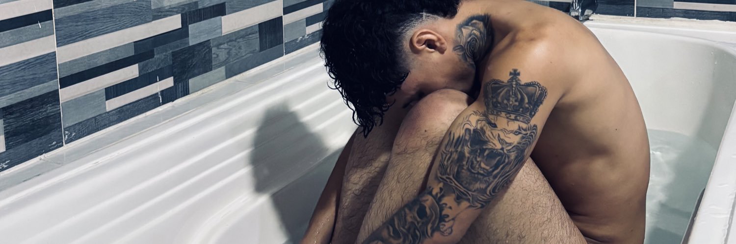 Pequeño travieso 🇨🇴's banner