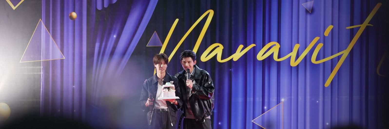FromtheMoon's banner