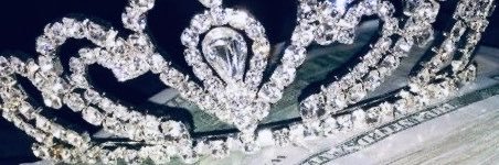 ⪩ moonive ⪨'s banner
