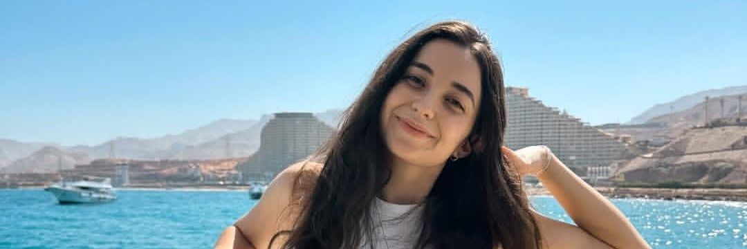 Sophie Alexy's banner