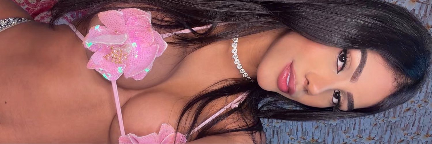 Ana Julia's banner