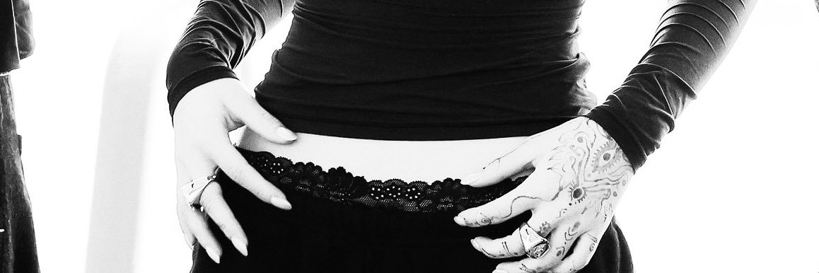 mani ✚'s banner
