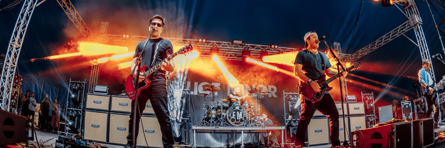 Elliot Minor's banner