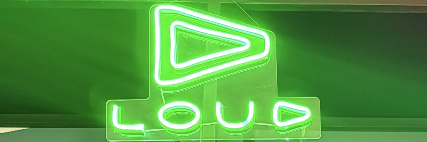 LOUD Roxo's banner