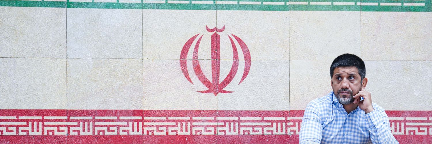 علیرضا دبیر's banner
