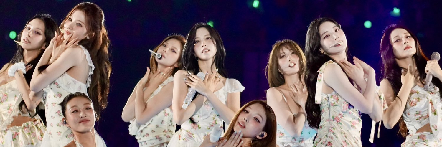 𝙏𝙬𝙞𝙘𝙚 𝙎𝙖𝙣𝙩𝙤𝙨 💌's banner