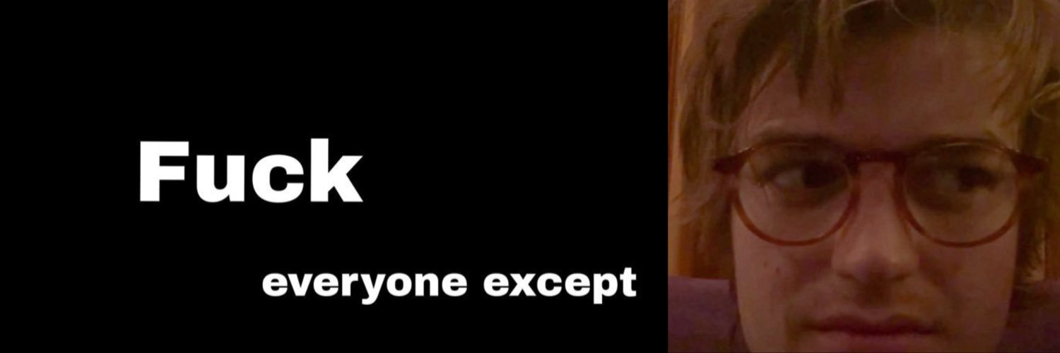 maría's banner
