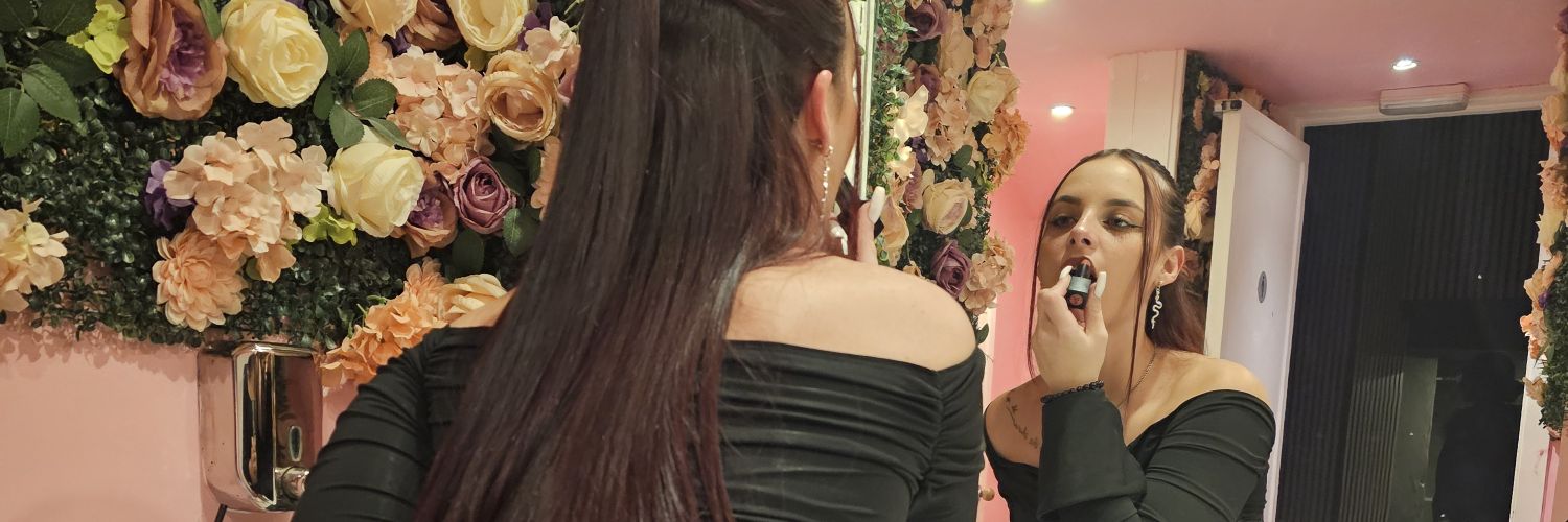 Goddess Zaira🖤's banner