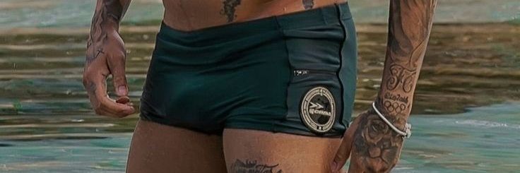 raw's banner