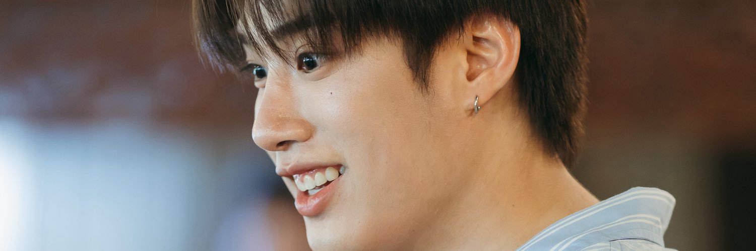 แม่น้องไก่ทอด's banner