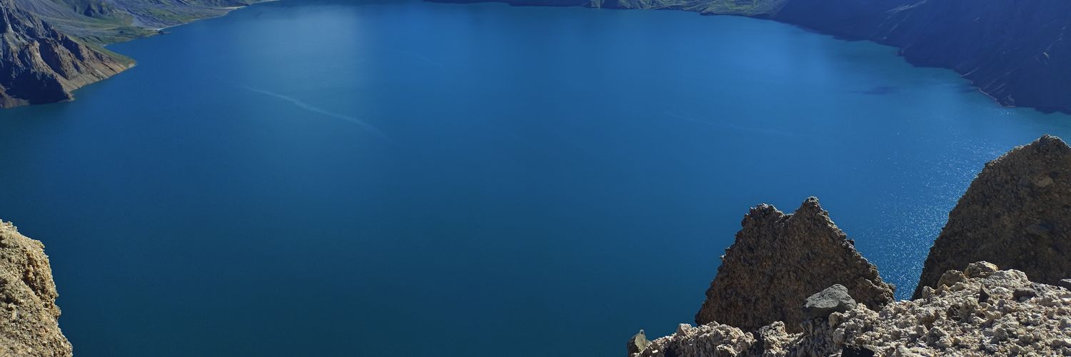 萌新3.0(求互推扩列)'s banner