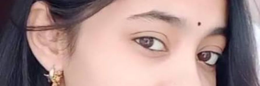 simple ladki's banner