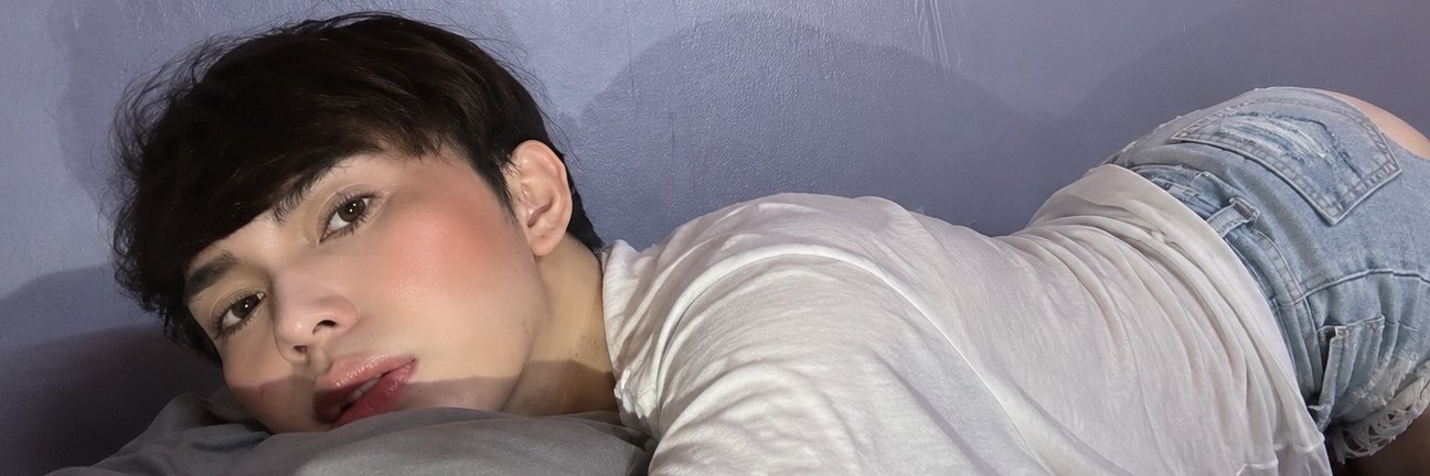 ᗷᗩᗷI's banner