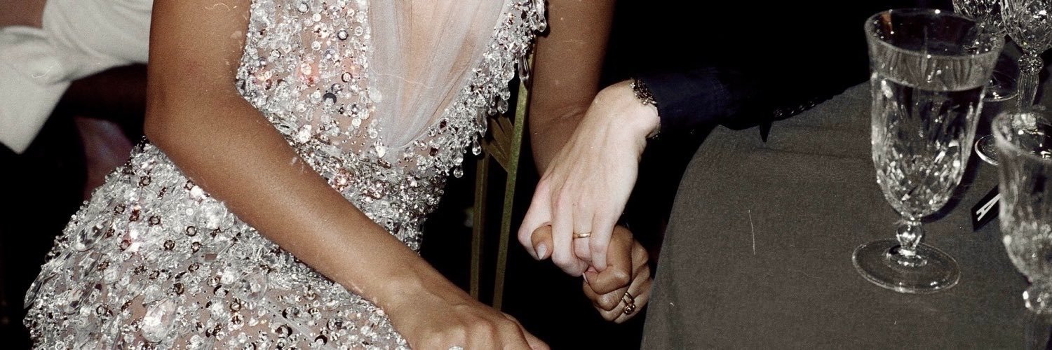 francesca ✶࿐'s banner