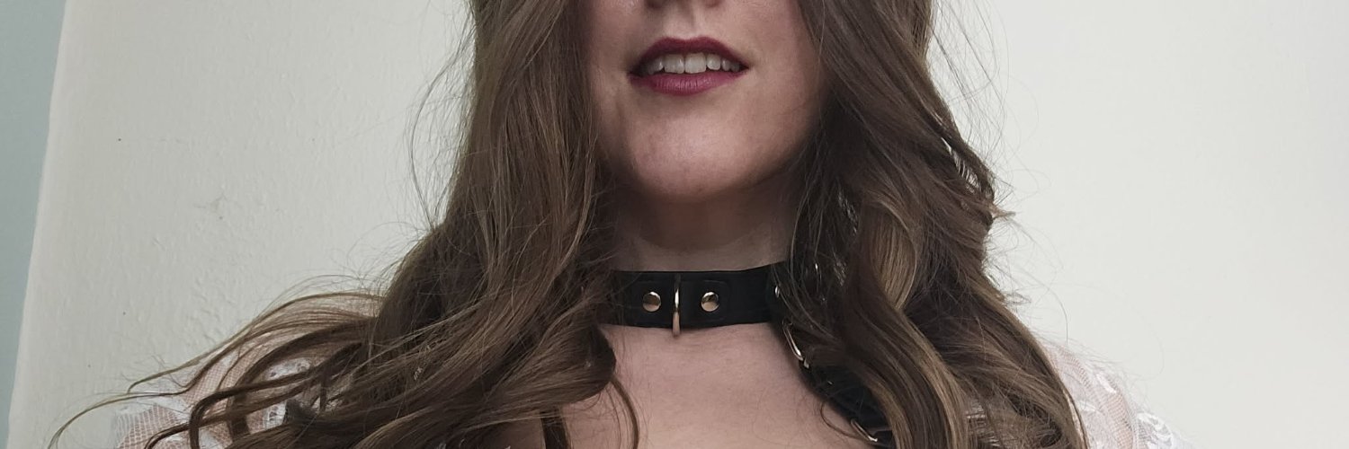 HuzzWife's banner