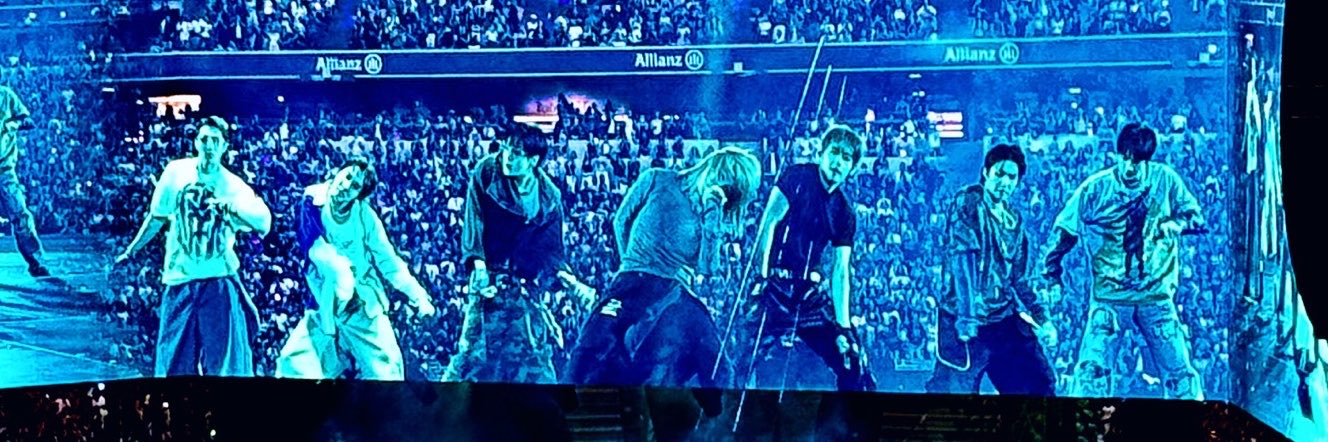 Do you know BTS ? 💜 saw BTS's banner