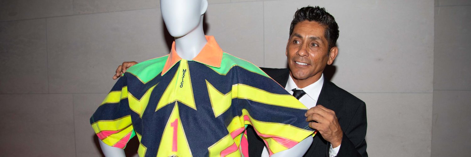 Jorge Campos's banner