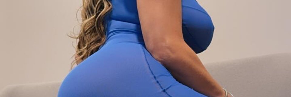 Alejandra Azucar Vazquez's banner