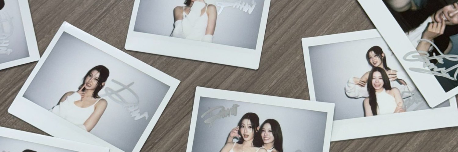 𝙗𝙡𝙤𝙤𝙢𝙮𝙡𝙤𝙜𝙨's banner