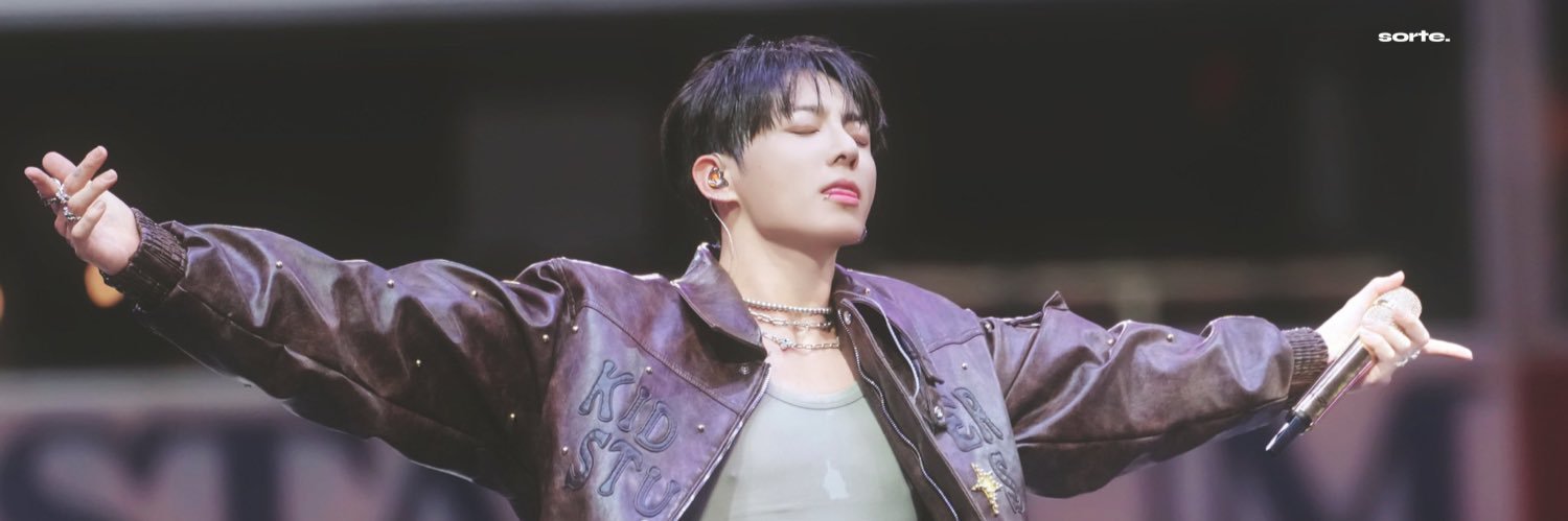 จจ..✿◡̈'s banner