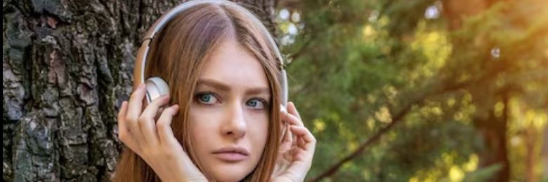 Mia Anderson's banner