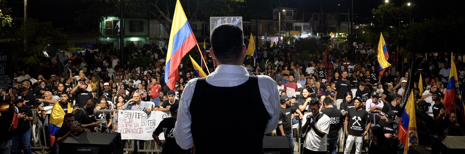 Carlos Fernando Cuevas's banner