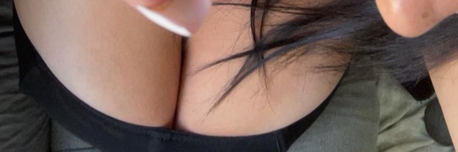 Kira Wild's banner