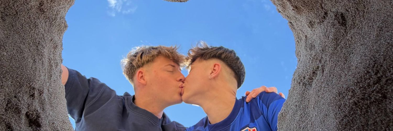 Axelydaniel's banner