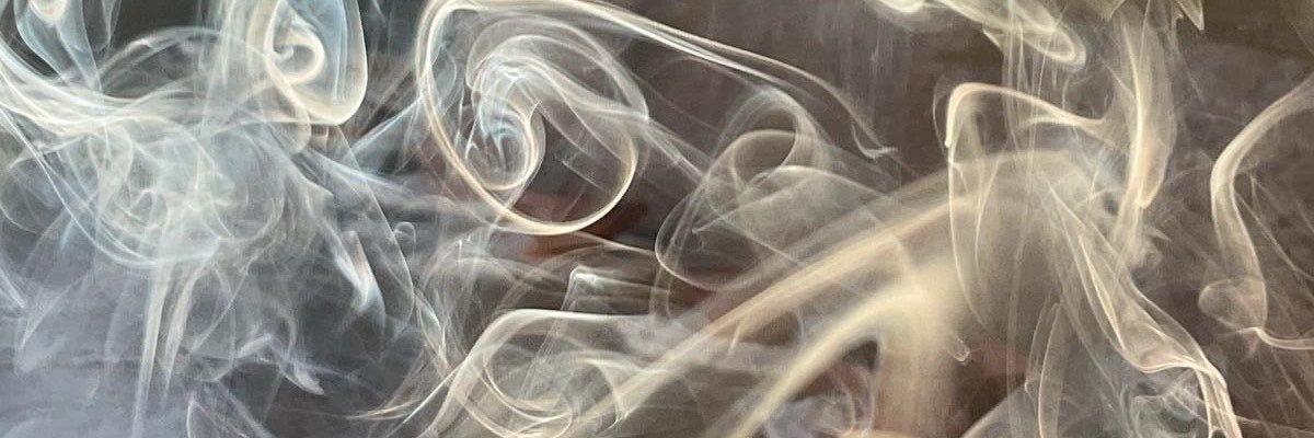 18+'s banner