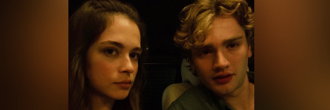 𝑳𝒊𝒛𝒛𝒚⁷❀'s banner