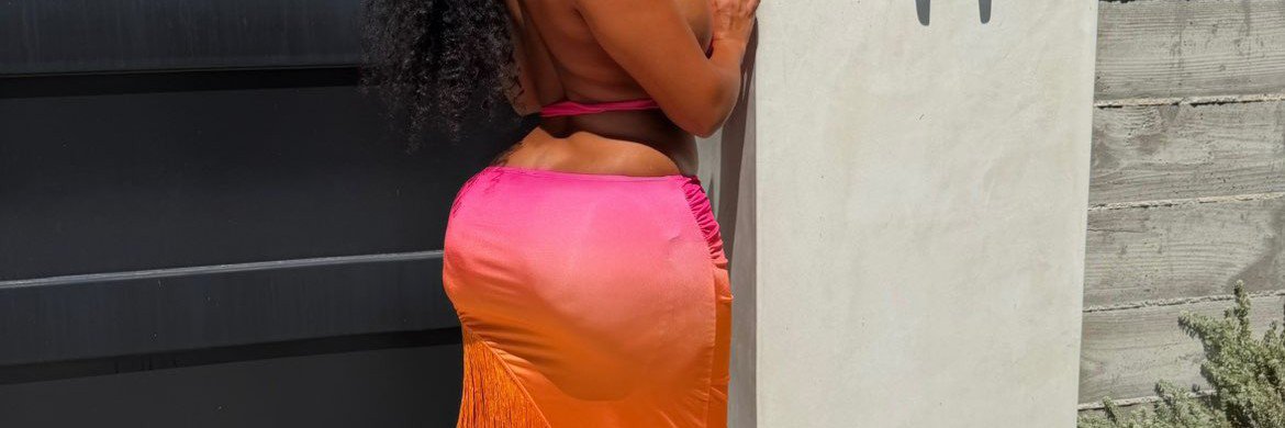 Yasmine Lopez's banner