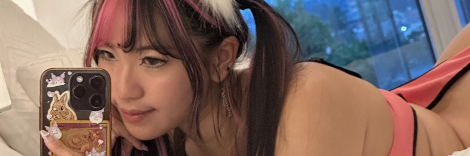 Peaches's banner