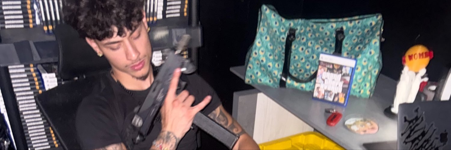 Ace🥵's banner