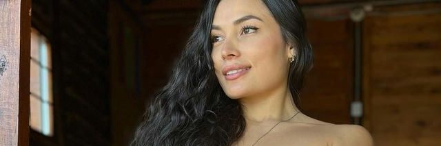 Ana Gabriela's banner