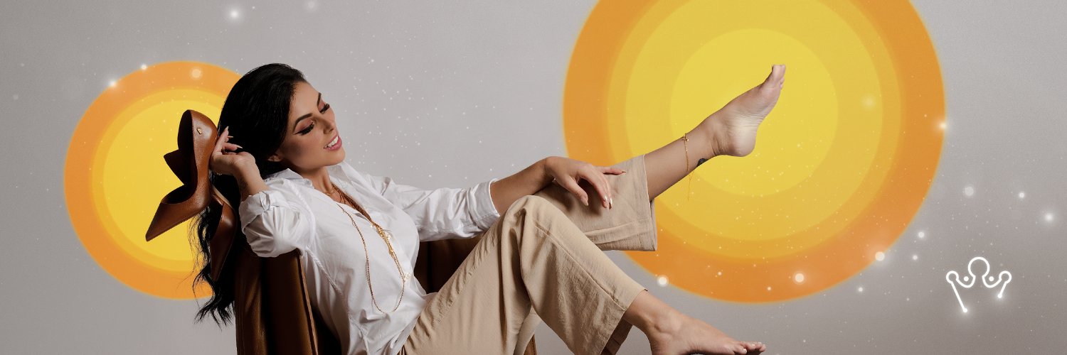 Rainha Paloma's banner
