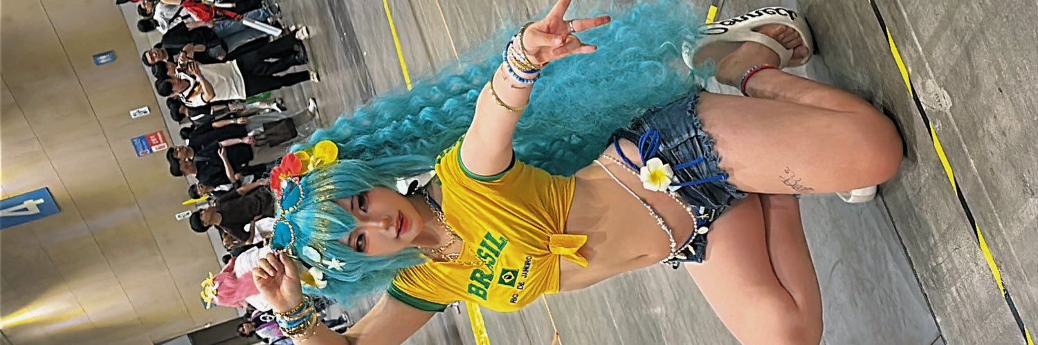 ZeNA 제나's banner