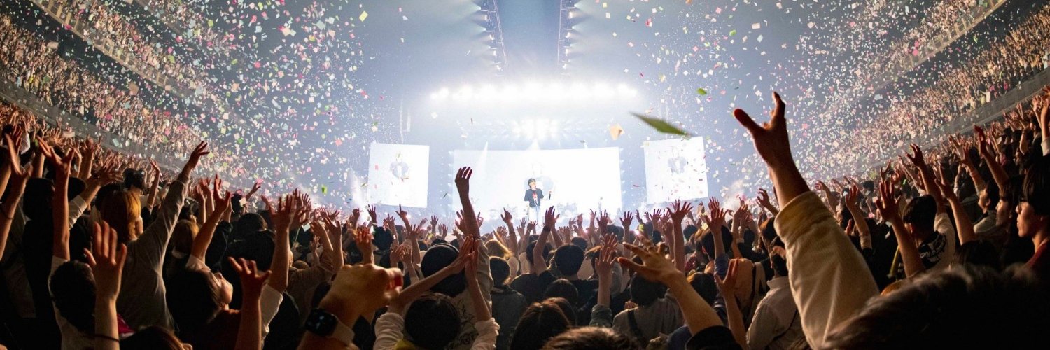 Tokyo Dome Live's banner