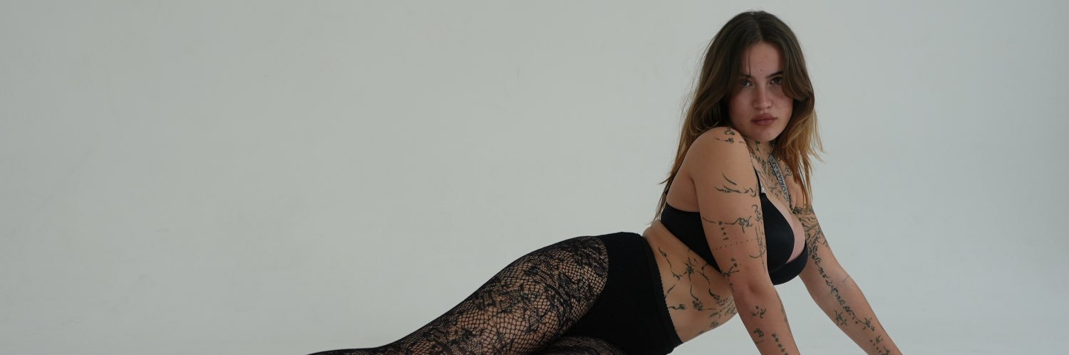 ivy you’re mine's banner