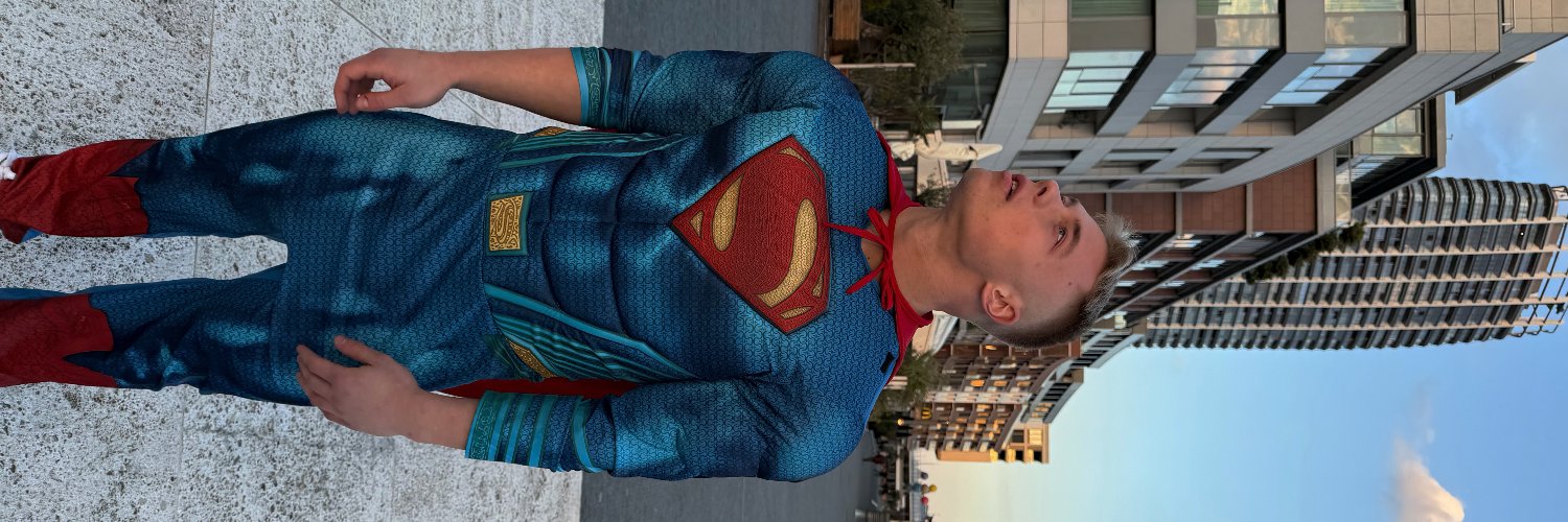 Donnie 🦸‍♂️'s banner
