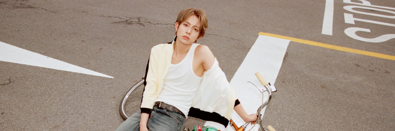 EVAN Official Japan's banner