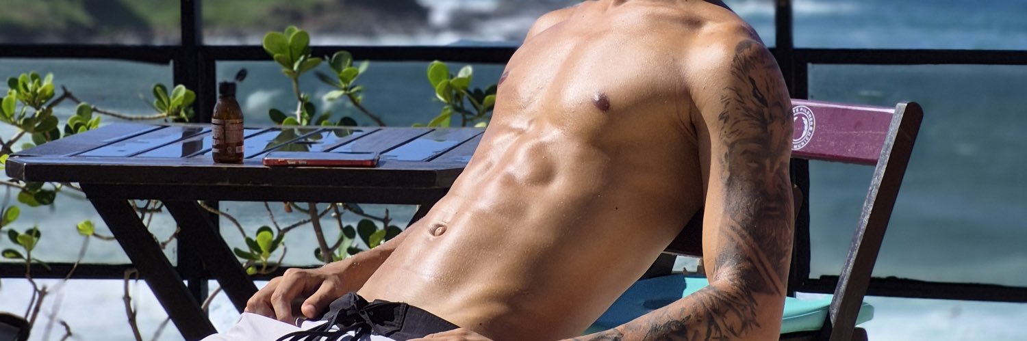 Kaique Santos's banner