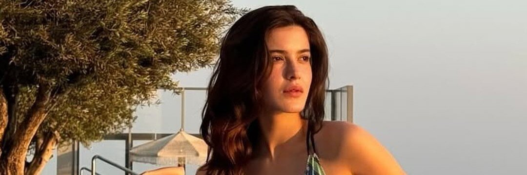 Shanaya Kapoor's banner