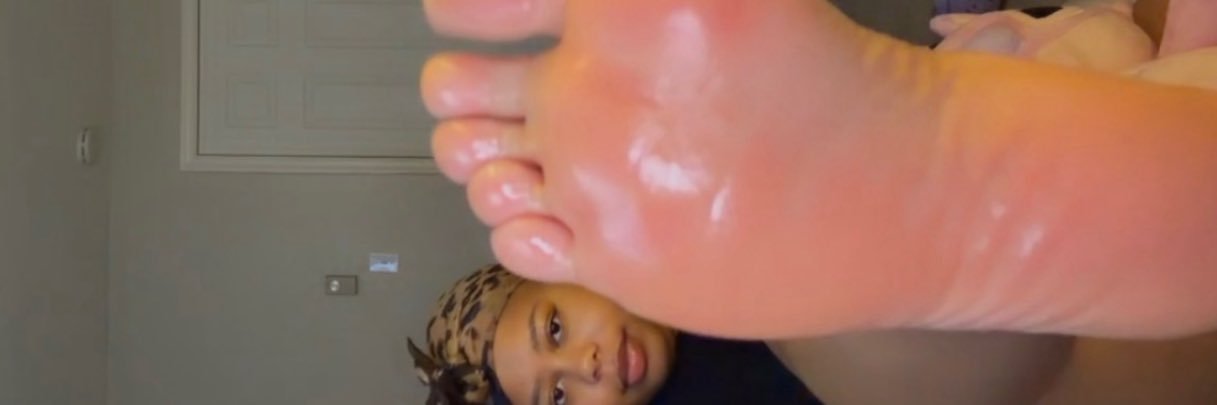 Your Sole Goddess's banner