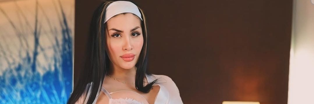 Mira Nouri's banner
