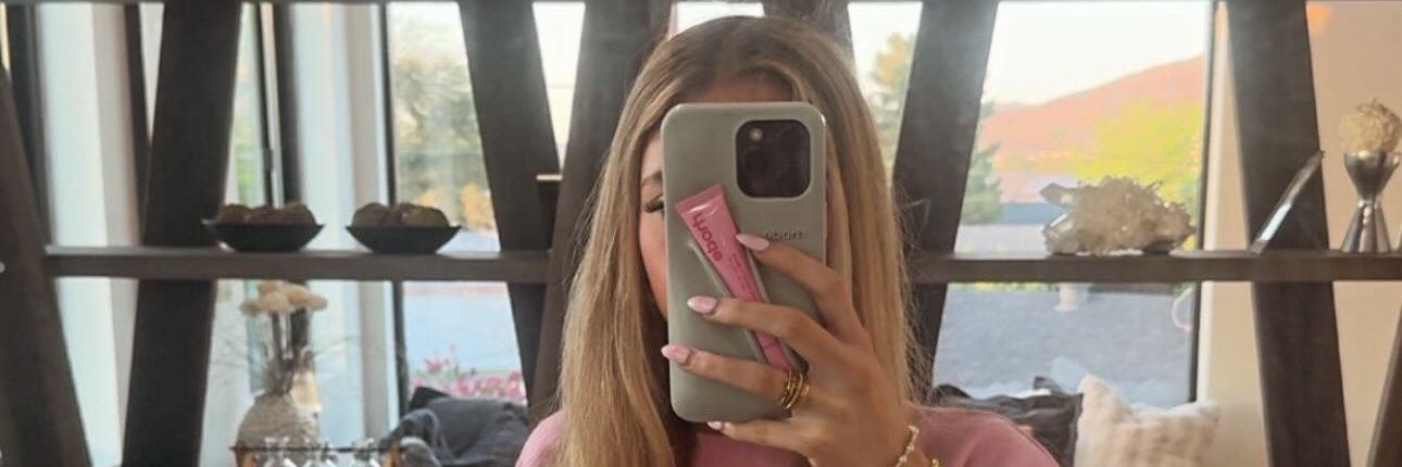 Bratty Teen Lola's banner