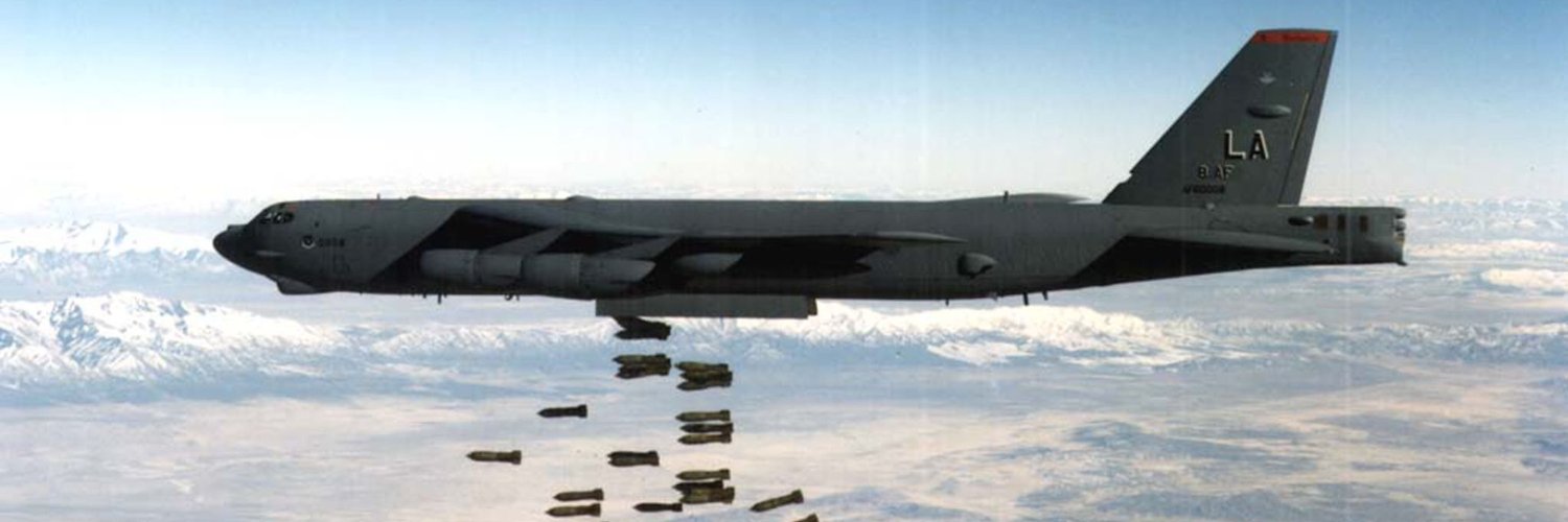 B-52 "BUFF"'s banner